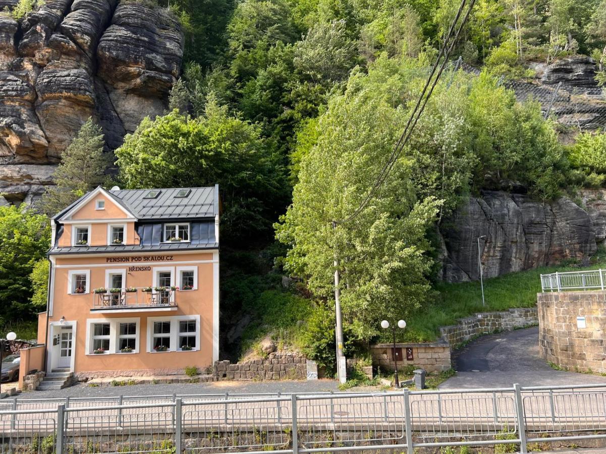 Pension Pod Skalou Hřensko Exterior foto